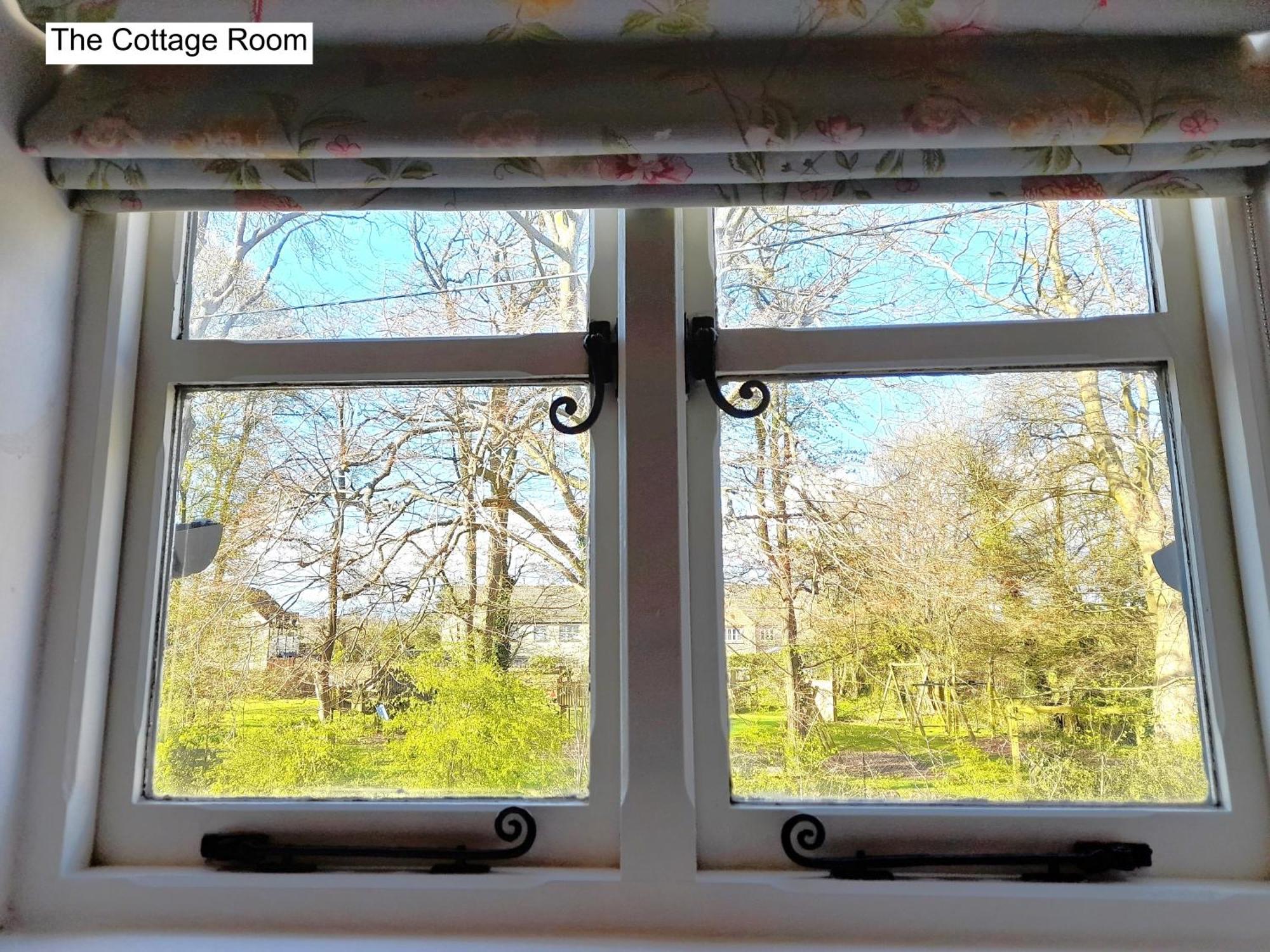 Cotswold Cottage Bed & Breakfast Luckington Dış mekan fotoğraf